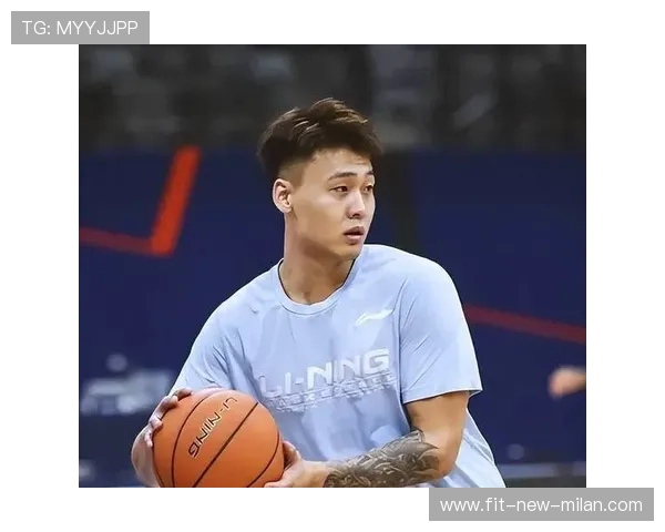 CBA唯一有交易否决权的球员！拿着四年顶薪，场均得分个位数，cba球员交易规则